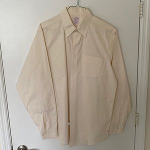 16.5” Neck 36/37” Sleeves Brooks Brothers Cream Colored Button Down Dress Shirt